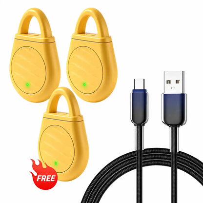 🐦No more trouble from birds, beasts and locusts！Portable Ultrasonic Bird Repellent Keychain